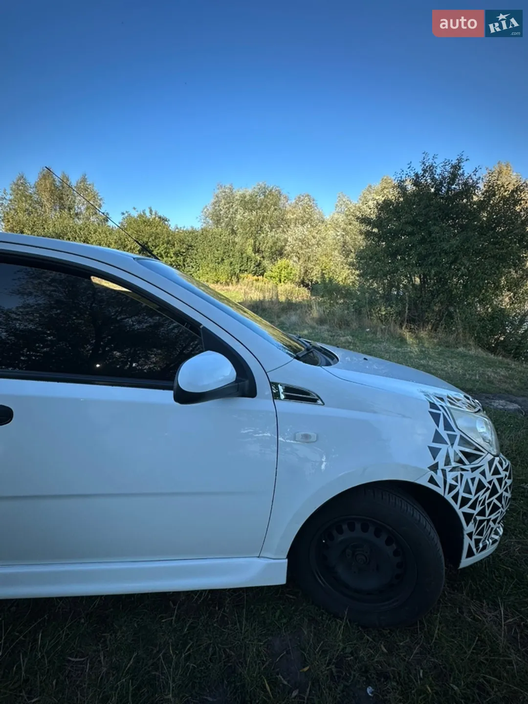 2011 Chevrolet Aveo - мініатюра 2