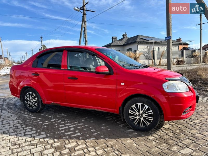 Седан Chevrolet Aveo 2006 в Хмельницком