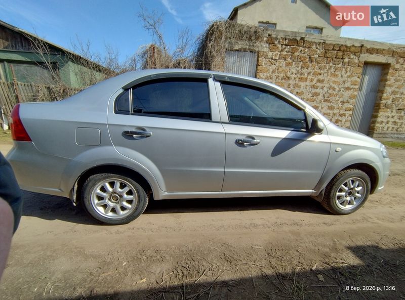 Седан Chevrolet Aveo 2009 в Одессе