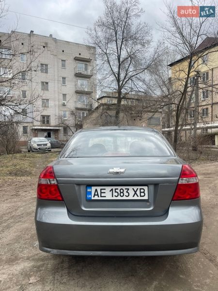 Седан Chevrolet Aveo 2007 в Днепре