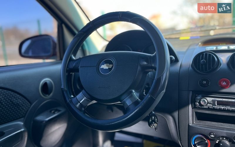 Хэтчбек Chevrolet Aveo 2008 в Коломые