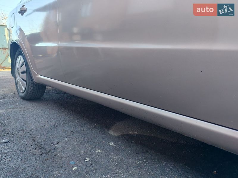 Седан Chevrolet Aveo 2008 в Жмеринке