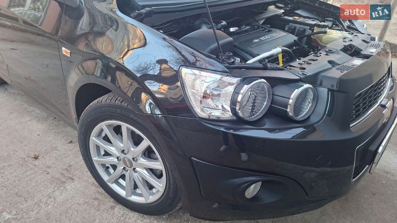 Седан Chevrolet Aveo 2012 в Николаеве