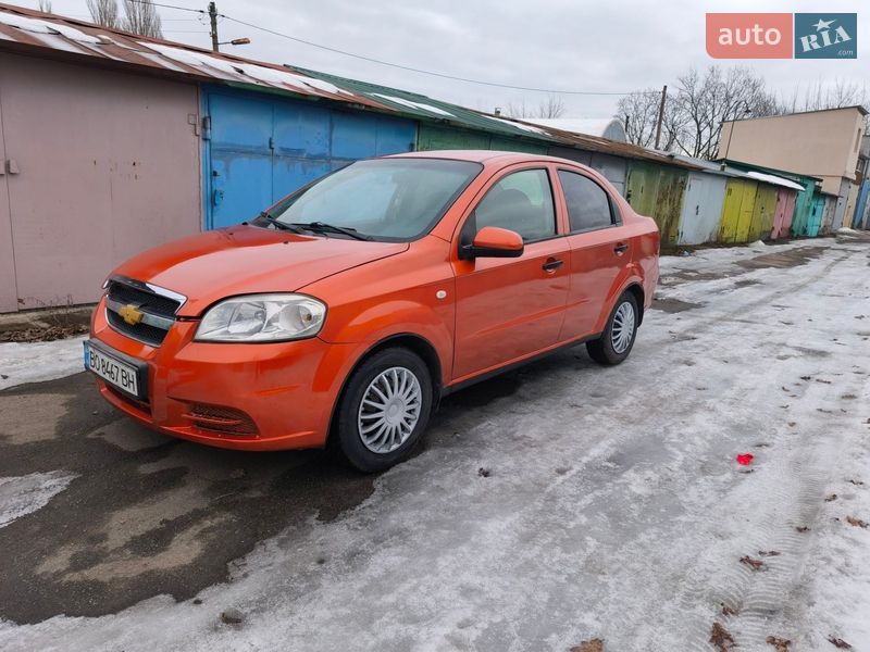 Седан Chevrolet Aveo 2006 в Киеве