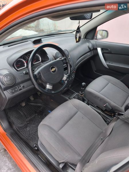 Седан Chevrolet Aveo 2006 в Киеве