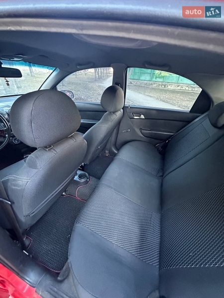 Седан Chevrolet Aveo 2008 в Киеве