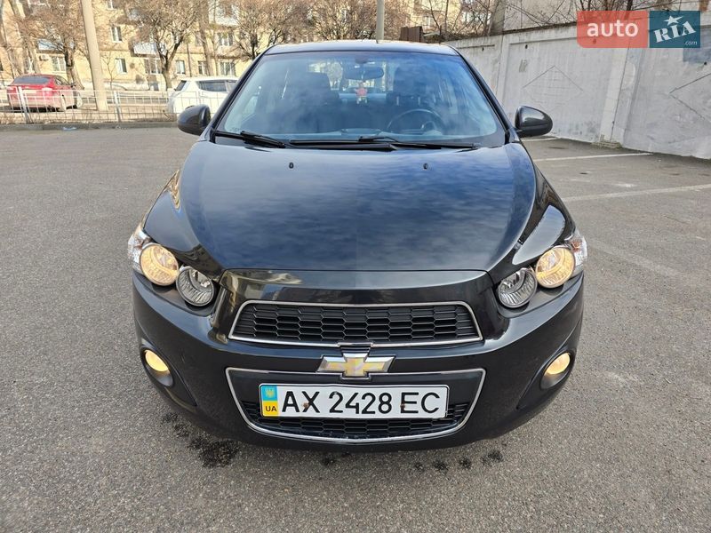 Седан Chevrolet Aveo 2013 в Харькове