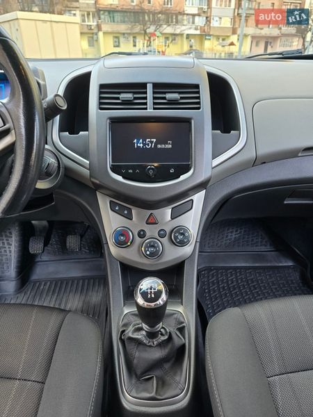 Седан Chevrolet Aveo 2013 в Харькове