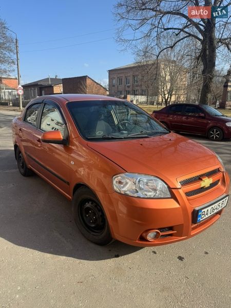 Седан Chevrolet Aveo 2008 в Александрие