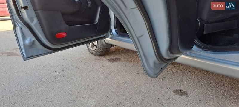 Седан Chevrolet Aveo 2012 в Кропивницком