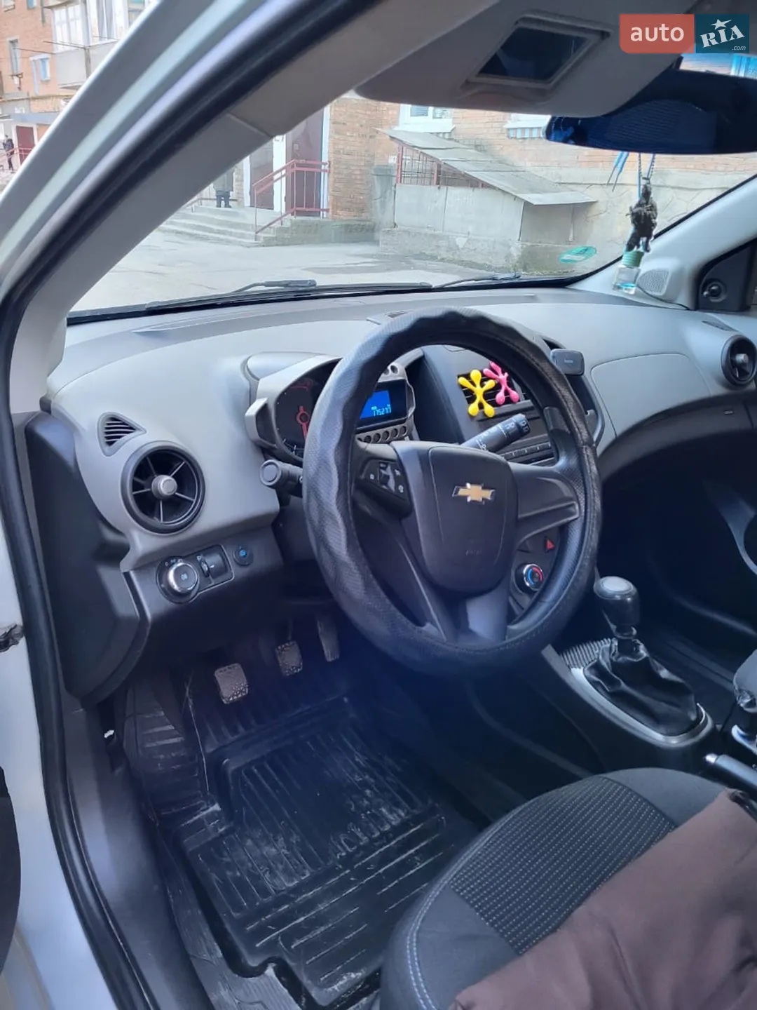 2011 Chevrolet Aveo - мініатюра 4