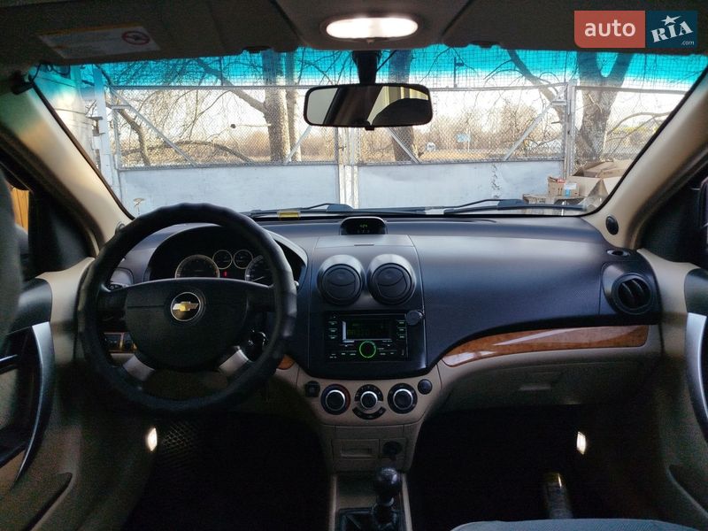 Седан Chevrolet Aveo 2008 в Киеве