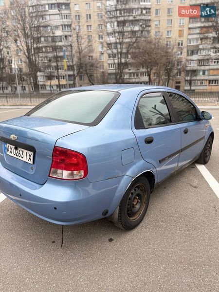 Седан Chevrolet Aveo 2004 в Харькове