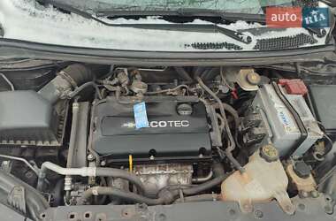 Седан Chevrolet Aveo 2012 в Корюковке
