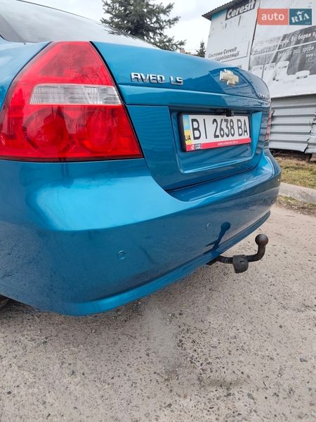 Седан Chevrolet Aveo 2008 в Полтаве