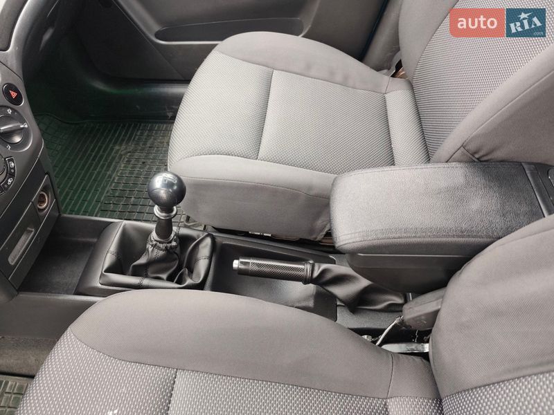 Седан Chevrolet Aveo 2008 в Полтаве