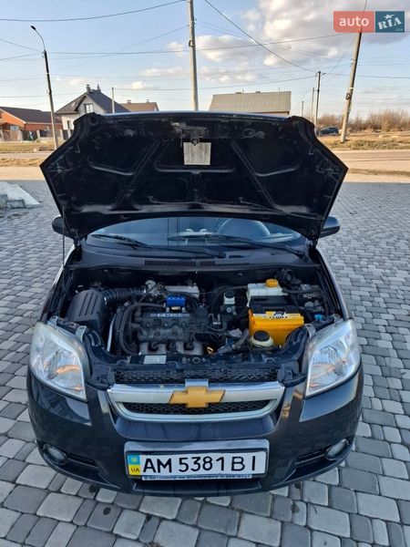 Седан Chevrolet Aveo 2008 в Житомире