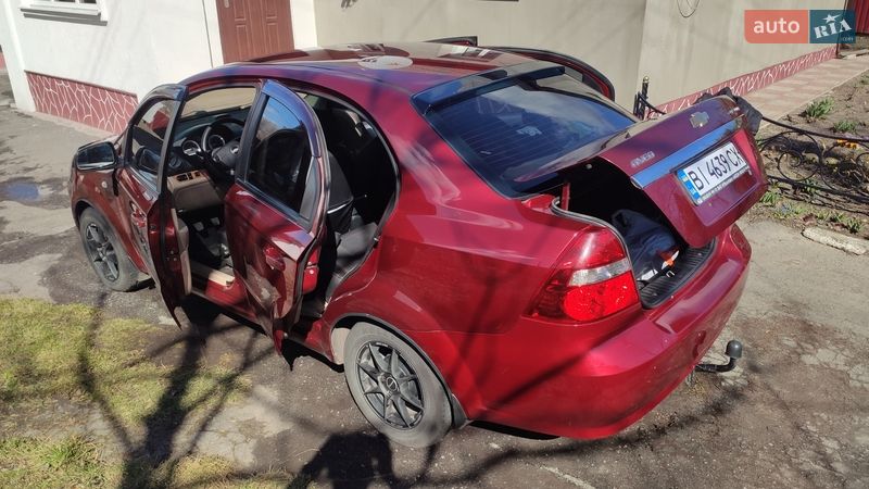 Седан Chevrolet Aveo 2008 в Лохвице