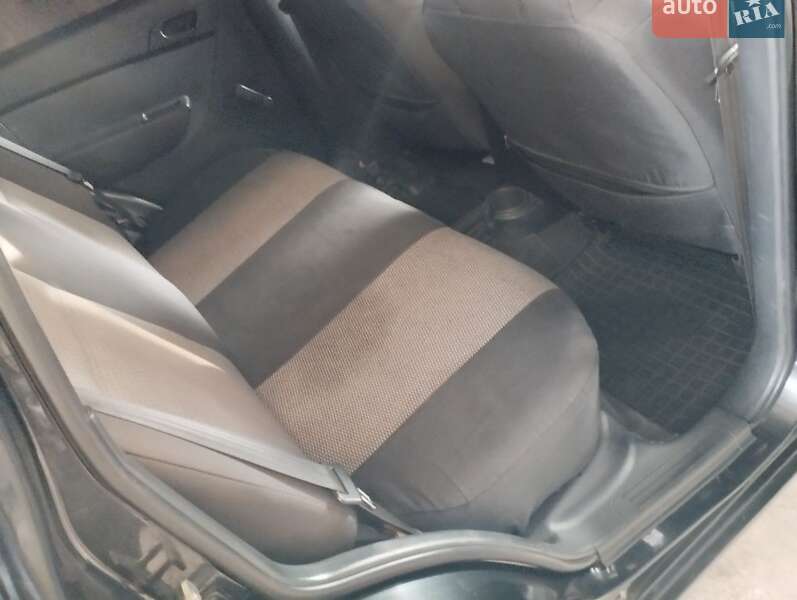 Хэтчбек Chevrolet Aveo 2008 в Кривом Роге фото 8 Хэтчбек Chevrolet Aveo 2008 в Кривом Роге