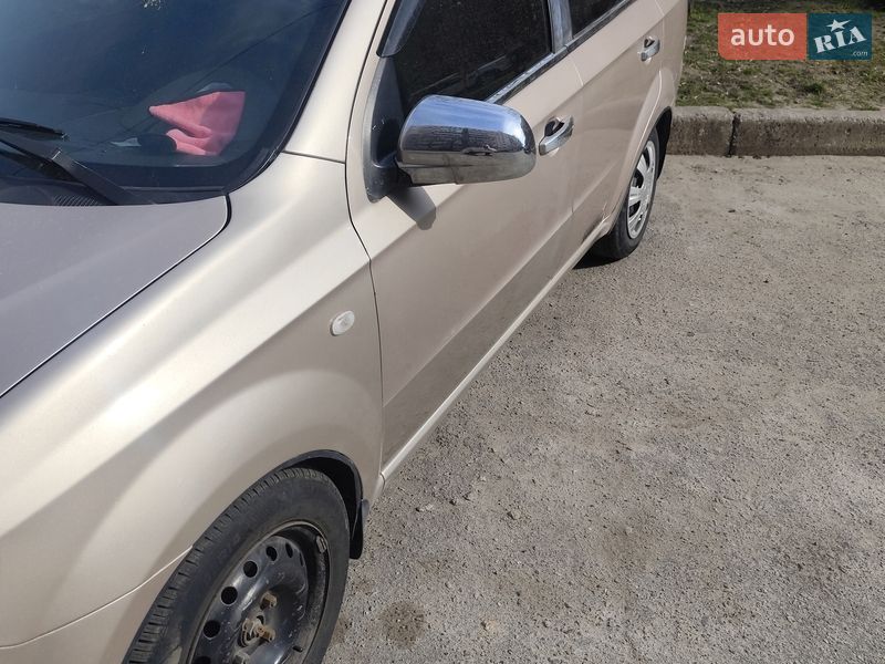 Седан Chevrolet Aveo 2008 в Запорожье