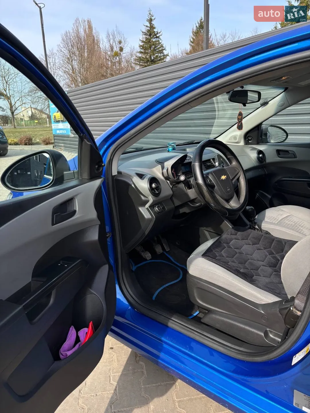 2012 Chevrolet Aveo - мініатюра 11