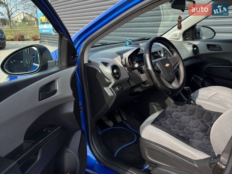 Хетчбек Chevrolet Aveo 2012 в Луцьку фото 11 Хетчбек Chevrolet Aveo 2012 в Луцьку