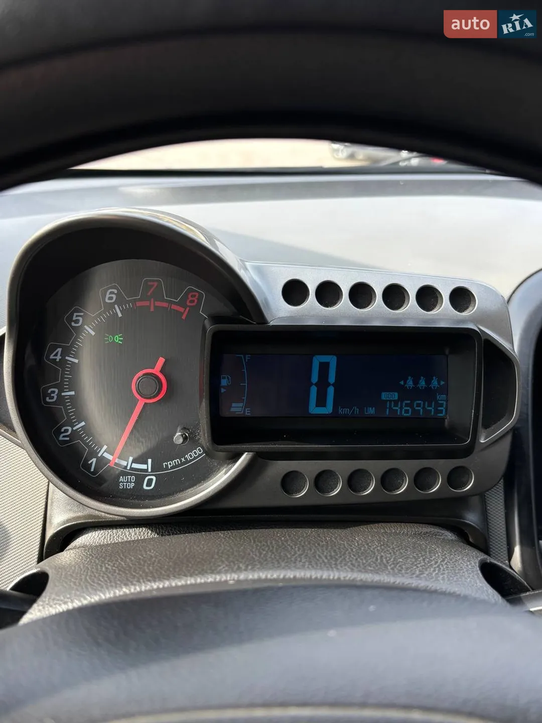 2012 Chevrolet Aveo - мініатюра 15