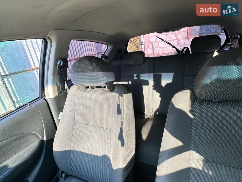 Хетчбек Chevrolet Aveo 2009 в Шостці