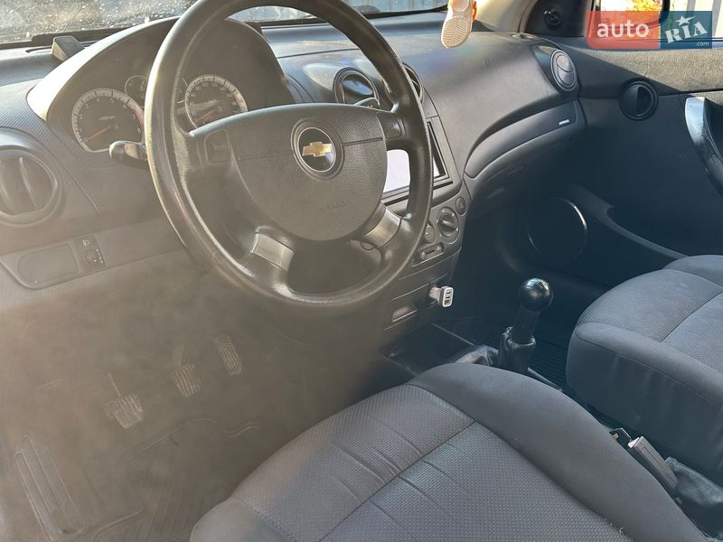 Хетчбек Chevrolet Aveo 2009 в Шостці