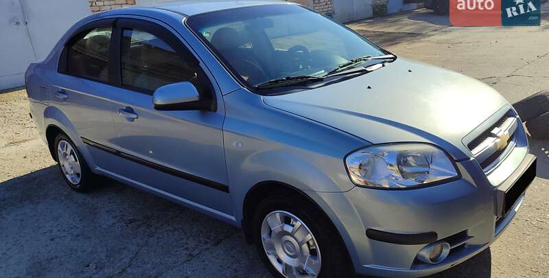 Седан Chevrolet Aveo 2007 в Южноукраинске