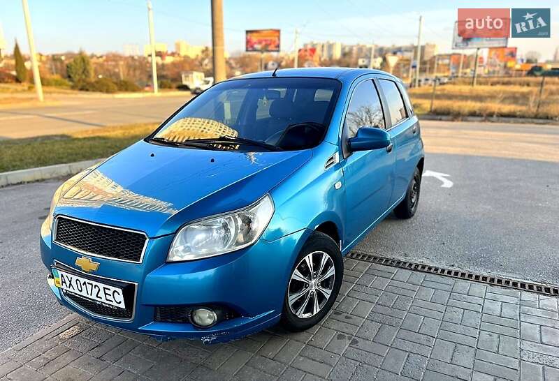 Хэтчбек Chevrolet Aveo 2008 в Харькове