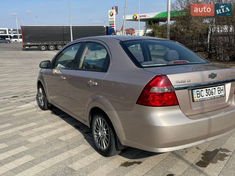 Седан Chevrolet Aveo 2007 в Львове