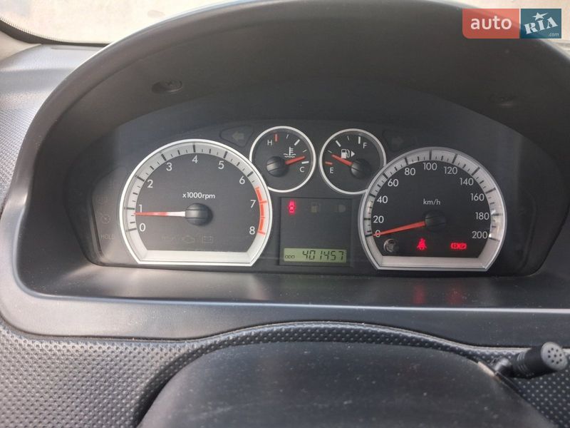 Седан Chevrolet Aveo 2006 в Киеве фото 12 Седан Chevrolet Aveo 2006 в Киеве
