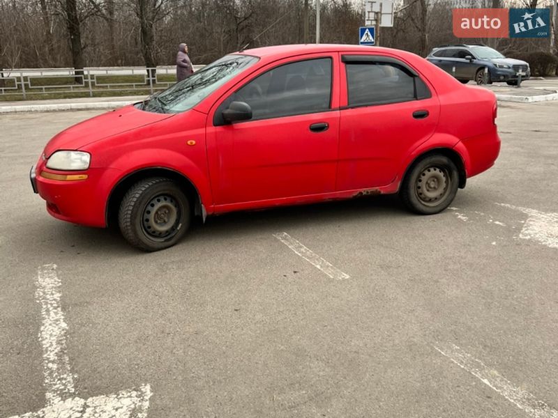 Chevrolet Aveo 2004