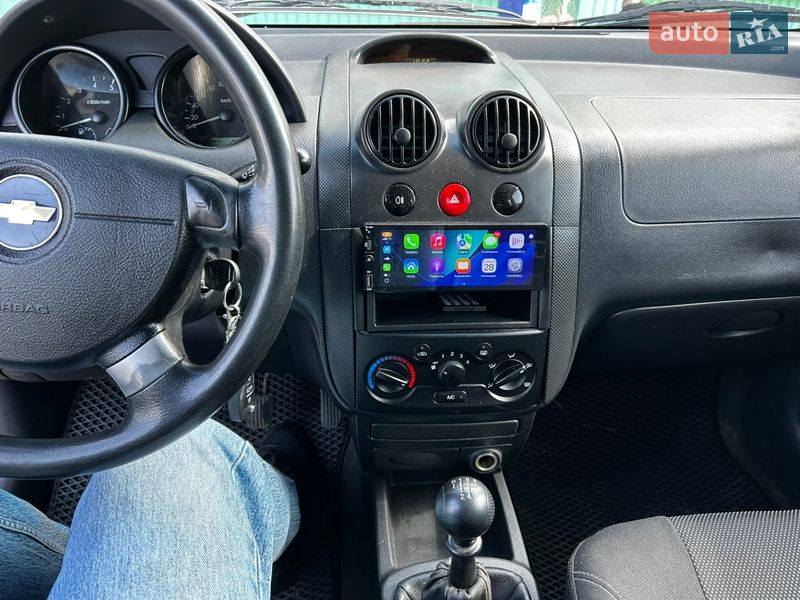Хэтчбек Chevrolet Aveo 2007 в Киеве фото 10 Хэтчбек Chevrolet Aveo 2007 в Киеве