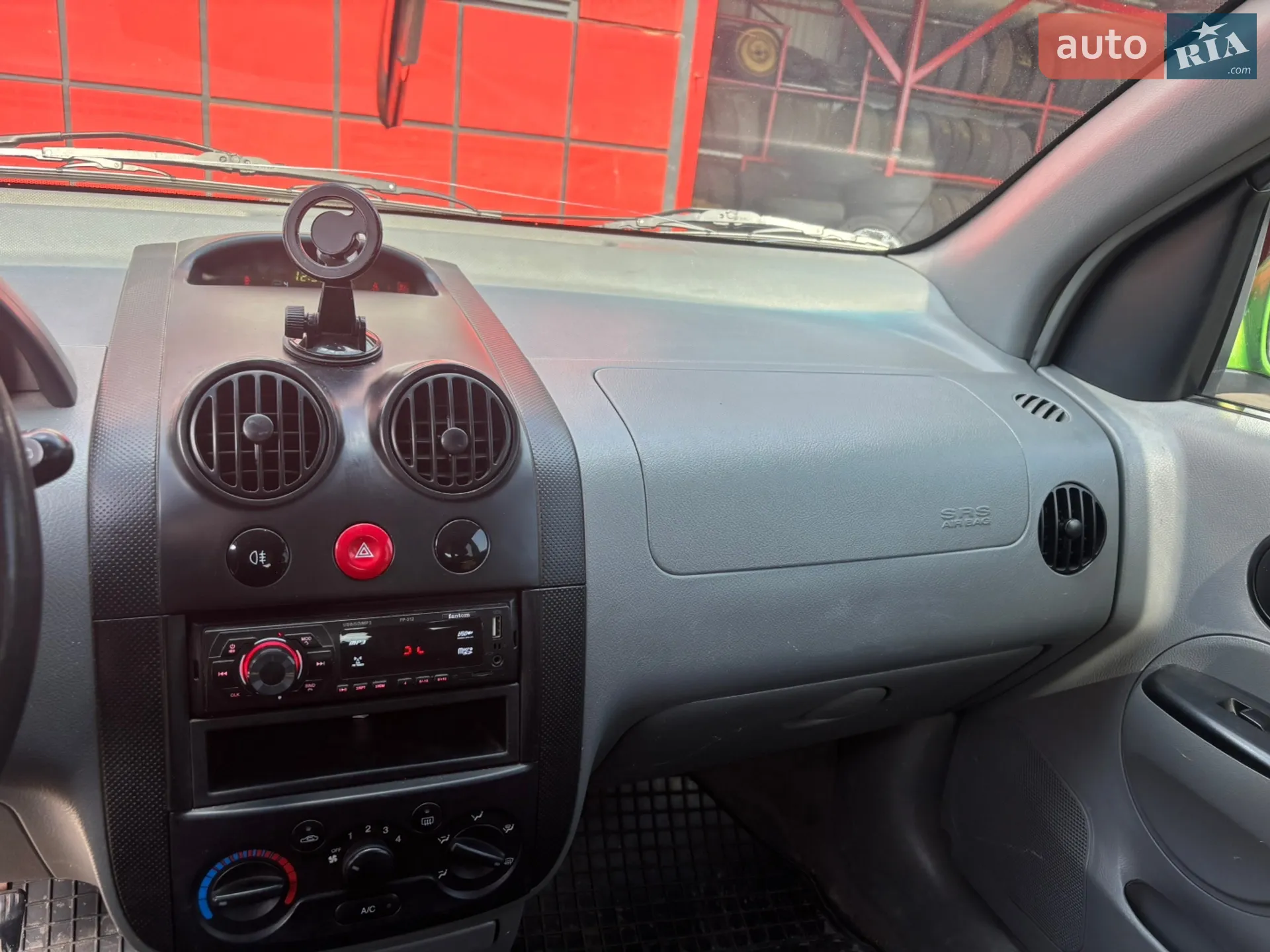 Chevrolet Chevrolet Aveo 2005 VIN Y6DSF48YE5B321875 фото оголошення 9 з 27