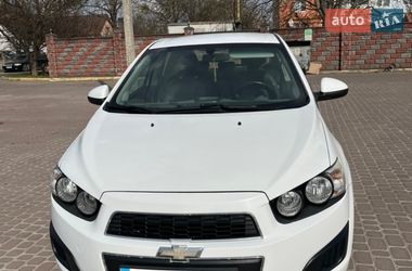 Хетчбек Chevrolet Aveo 2011 в Рівному