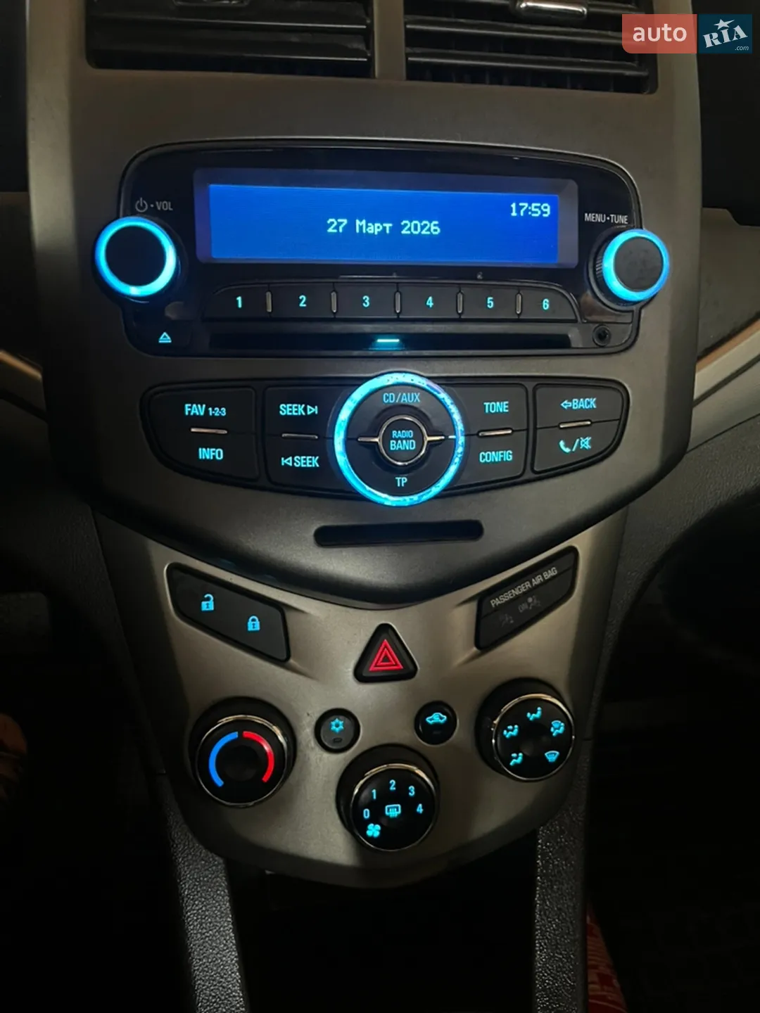 2011 Chevrolet Aveo - мініатюра 17