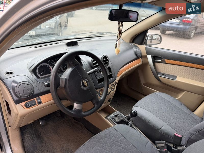 Седан Chevrolet Aveo 2007 в Киеве
