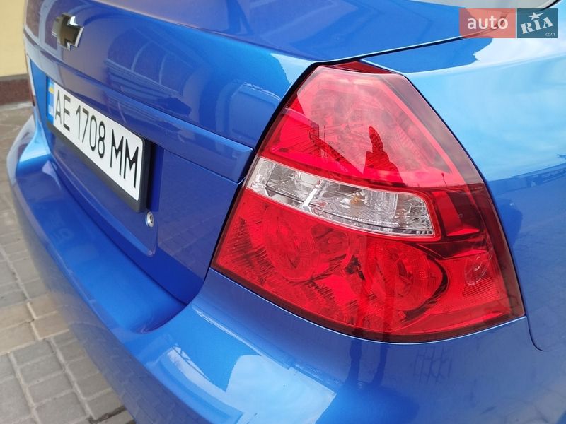 Седан Chevrolet Aveo 2008 в Никополе