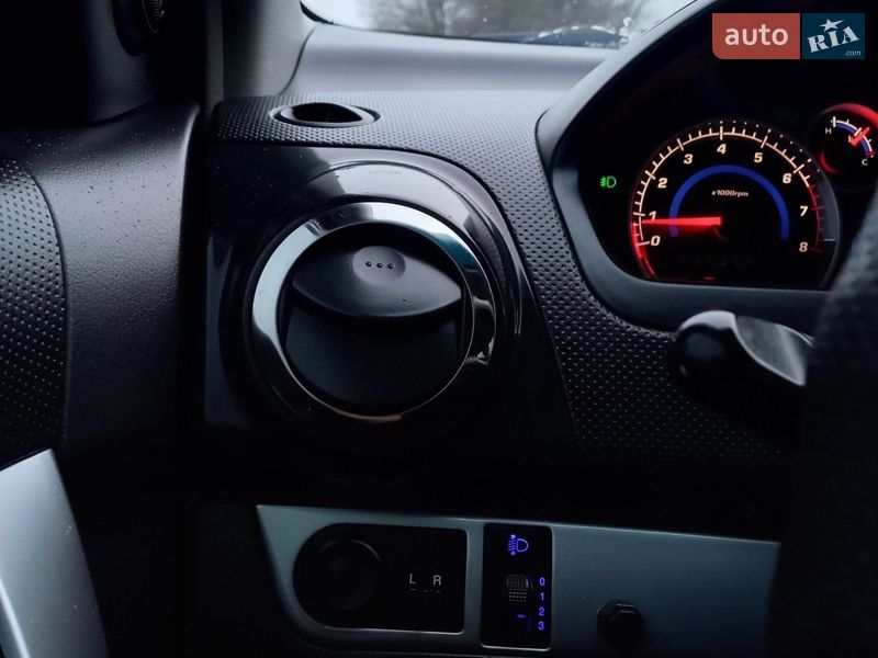 Седан Chevrolet Aveo 2008 в Никополе