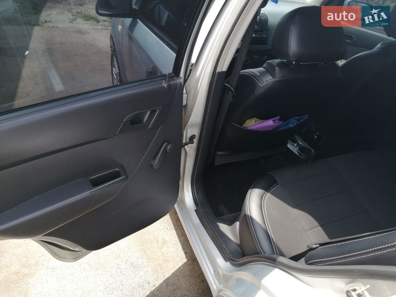 Седан Chevrolet Aveo 2010 в Желтых Водах фото 10 Седан Chevrolet Aveo 2010 в Желтых Водах