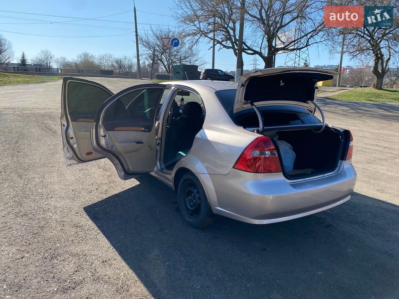 Седан Chevrolet Aveo 2008 в Харькове фото 8 Седан Chevrolet Aveo 2008 в Харькове