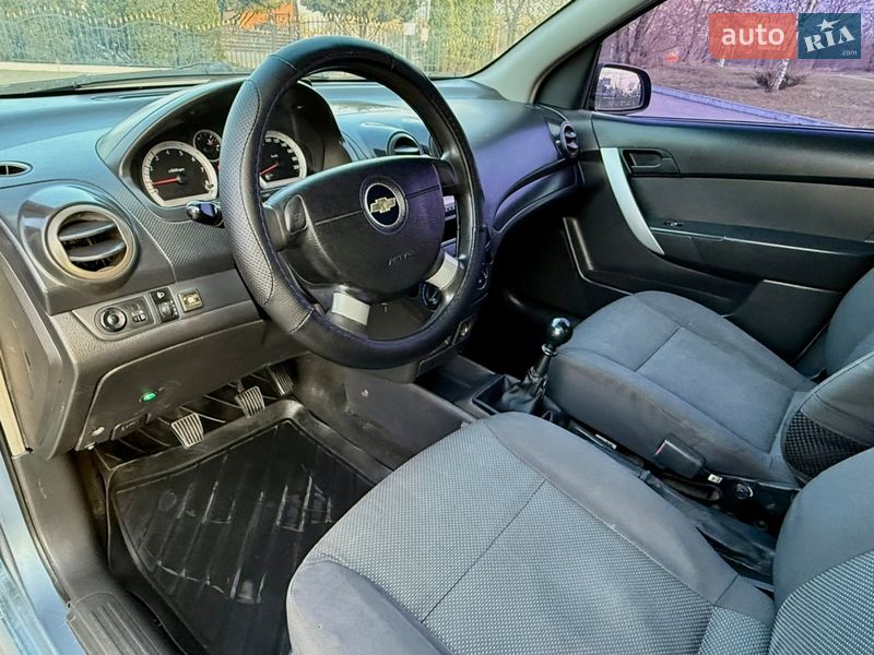 Седан Chevrolet Aveo 2006 в Кропивницком