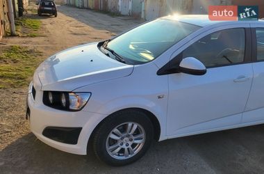 Хэтчбек Chevrolet Aveo 2013 в Вознесенске