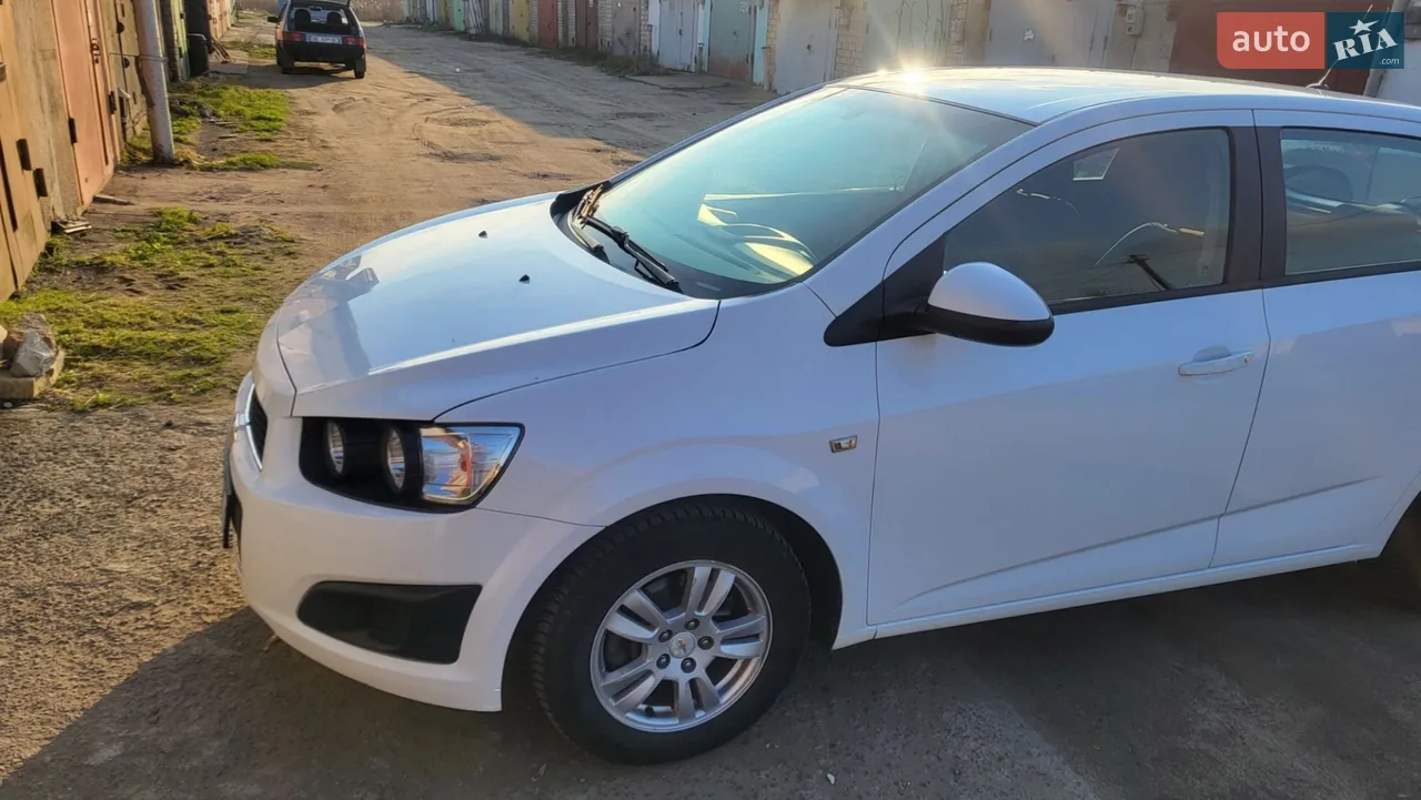 2012 Chevrolet Aveo - мініатюра 9