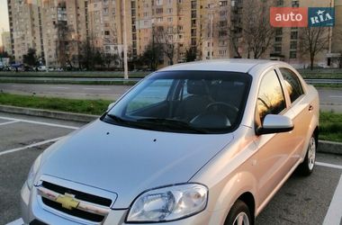 Седан Chevrolet Aveo 2008 в Ирпене