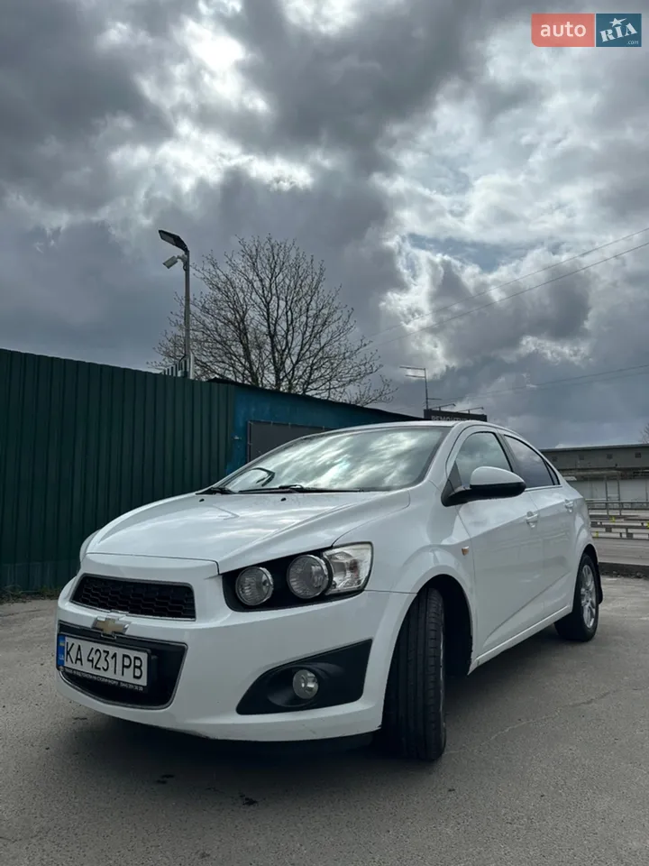 2013 Chevrolet Aveo - мініатюра 14