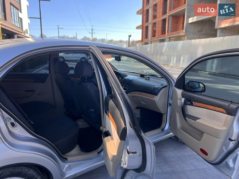 Седан Chevrolet Aveo 2008 в Городку