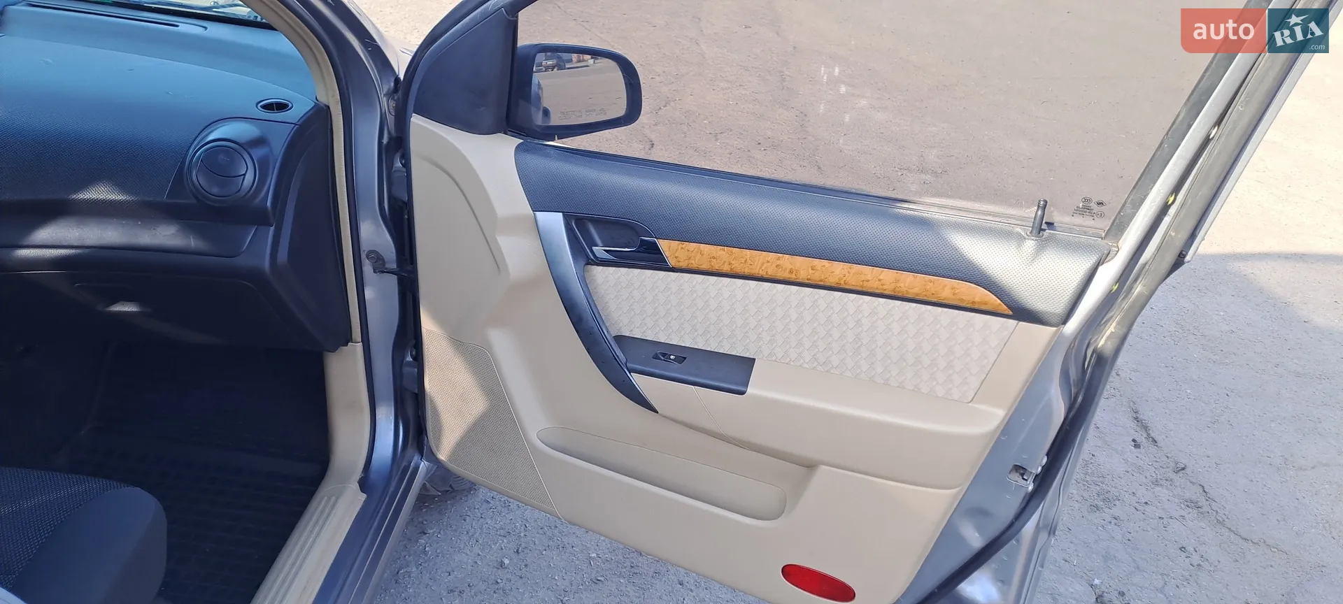 2011 Chevrolet Aveo - мініатюра 5